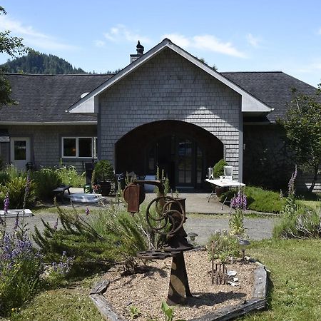 Lucky Mud Inn And Disc Golf Resort Skamokawa Экстерьер фото